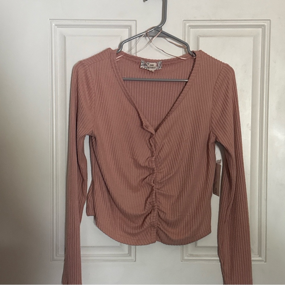 Pink Republic Ruched Ribbed Long Sleeve Blouse size L